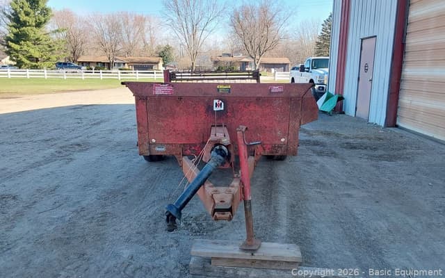 Image of International Harvester 550 equipment image 2