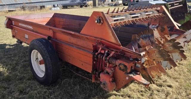 Image of International Harvester 550 equipment image 2