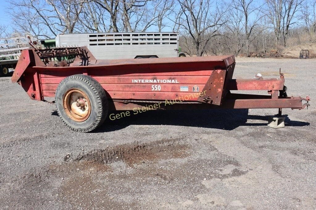 Image of International Harvester 550 Primary image