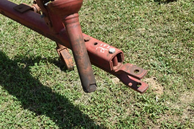 Image of International Harvester 550 equipment image 3