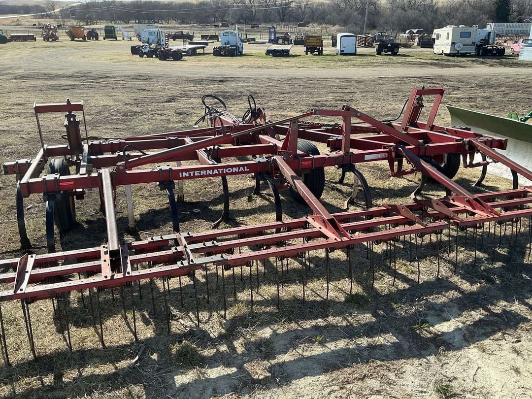 Image of International Harvester 5500 Primary Image