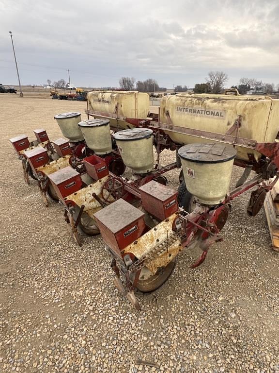 Image of International Harvester 56 equipment image 3