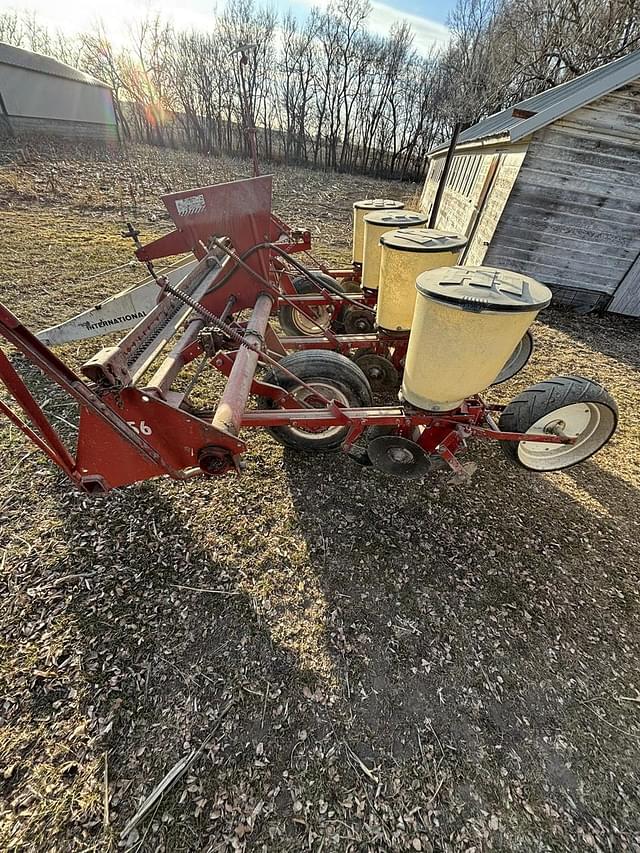 Image of International Harvester 56 equipment image 4