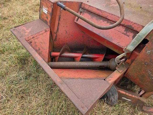 Image of International Harvester 56 equipment image 2