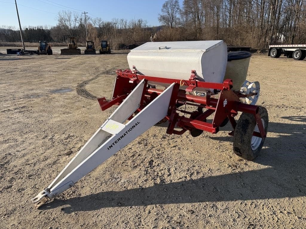 Image of International Harvester 56 Primary image