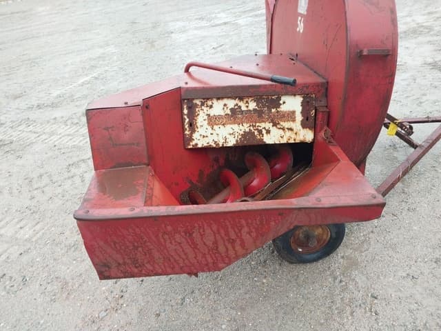 Image of International Harvester 56 equipment image 2