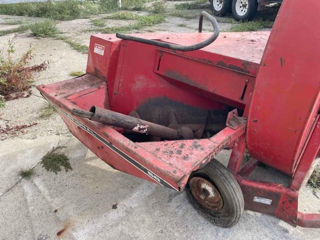 Image of International Harvester 56 equipment image 2