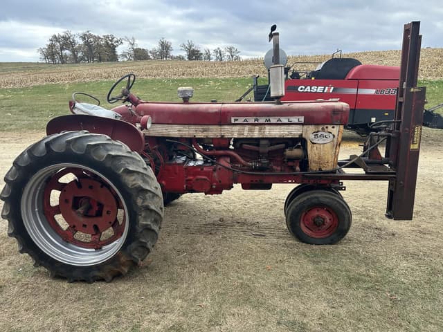 Image of International 560 equipment image 3