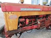 Thumbnail image International Harvester 560 10