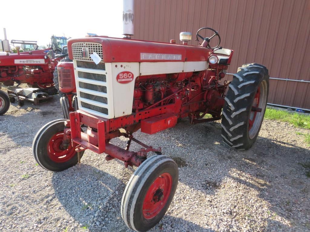 Image of International Harvester 560 Primary image