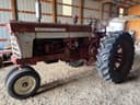 Farmall 560 Image