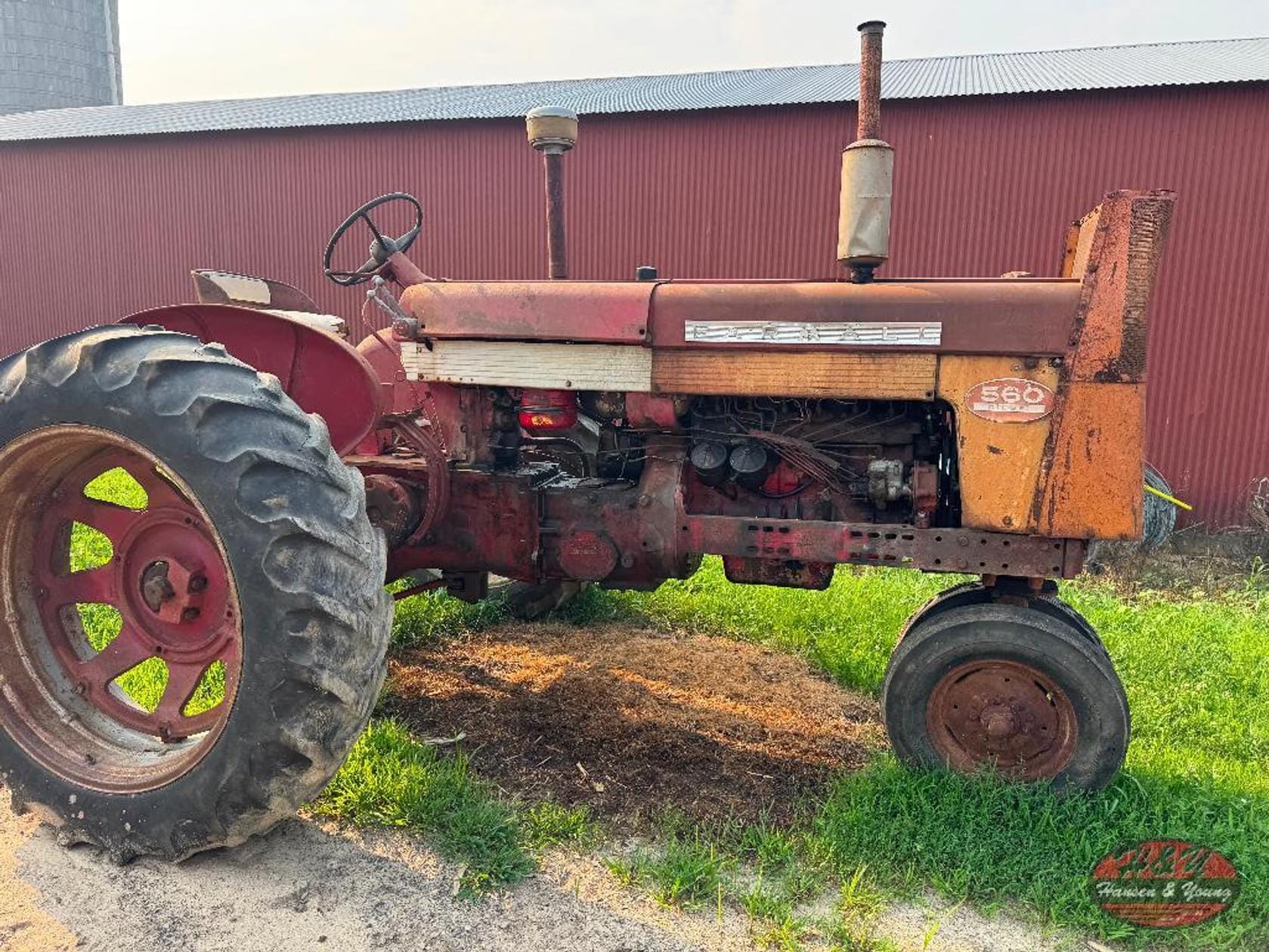 International Harvester 560 Equipment Image0