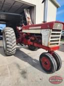 International Harvester 560 Image