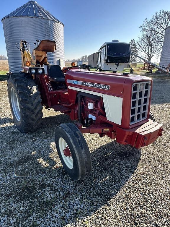 Image of International Harvester 574 equipment image 1