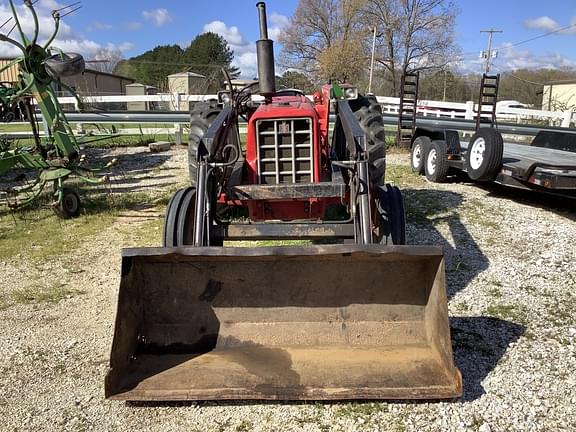 Image of International Harvester 574 equipment image 3