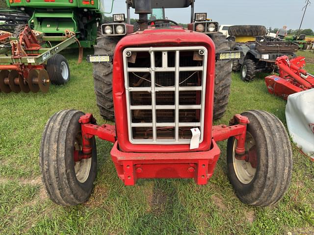 Image of International Harvester 574 equipment image 3