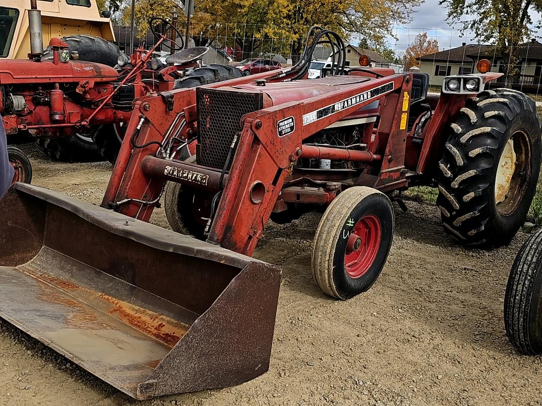 Image of International Harvester 574 Primary image