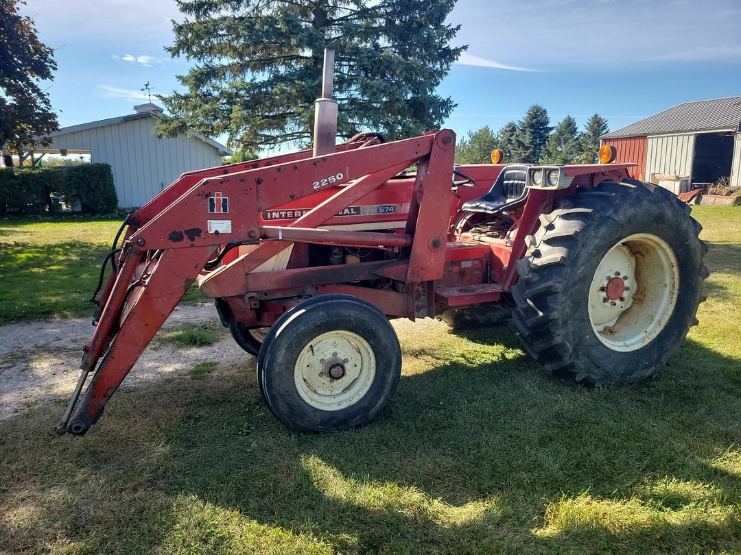 Image of International Harvester 574 Primary image