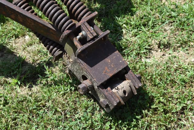 Image of International Harvester 580 equipment image 3