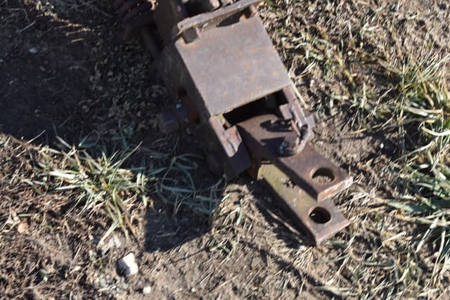 Image of International Harvester 580 equipment image 4