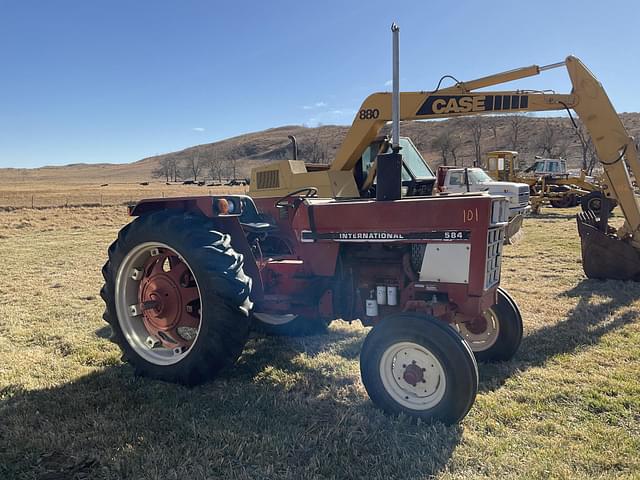 Image of International Harvester 584 equipment image 1