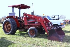 International Harvester 584 Image