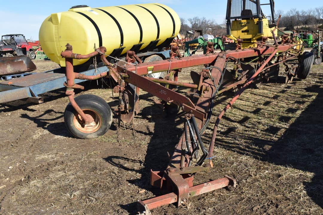 Image of International Harvester 720 Primary image