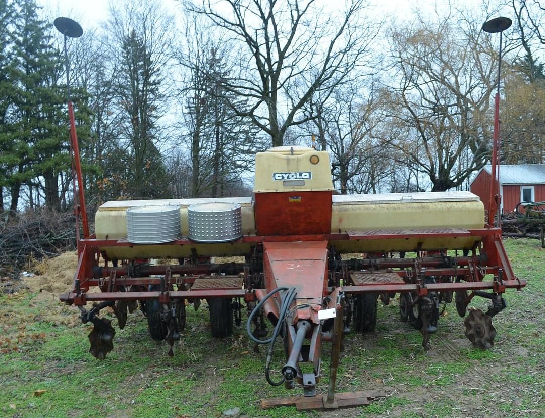 Image of International Harvester 400 Cyclo Primary image