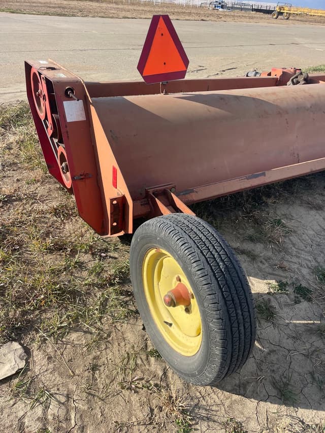 Image of International Harvester 60 equipment image 2