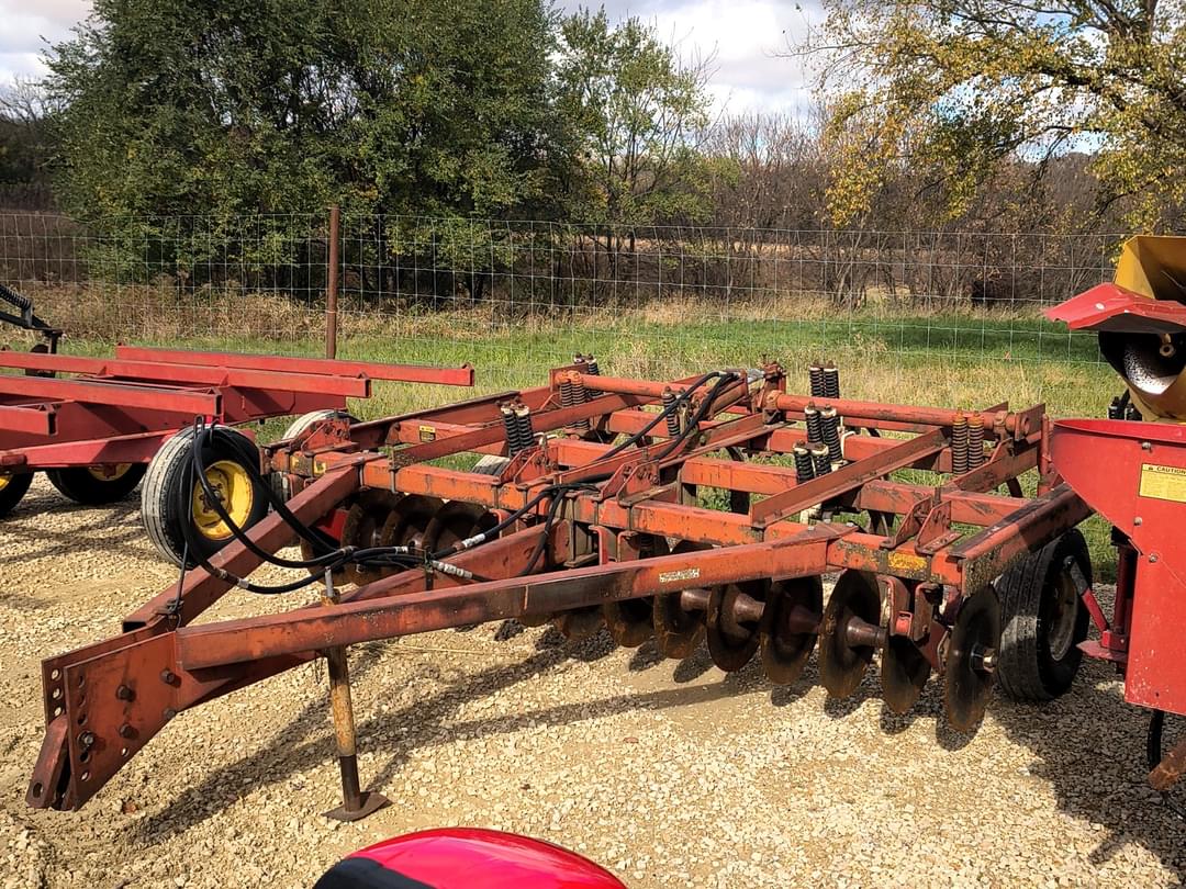 Image of International Harvester 60 Image 1