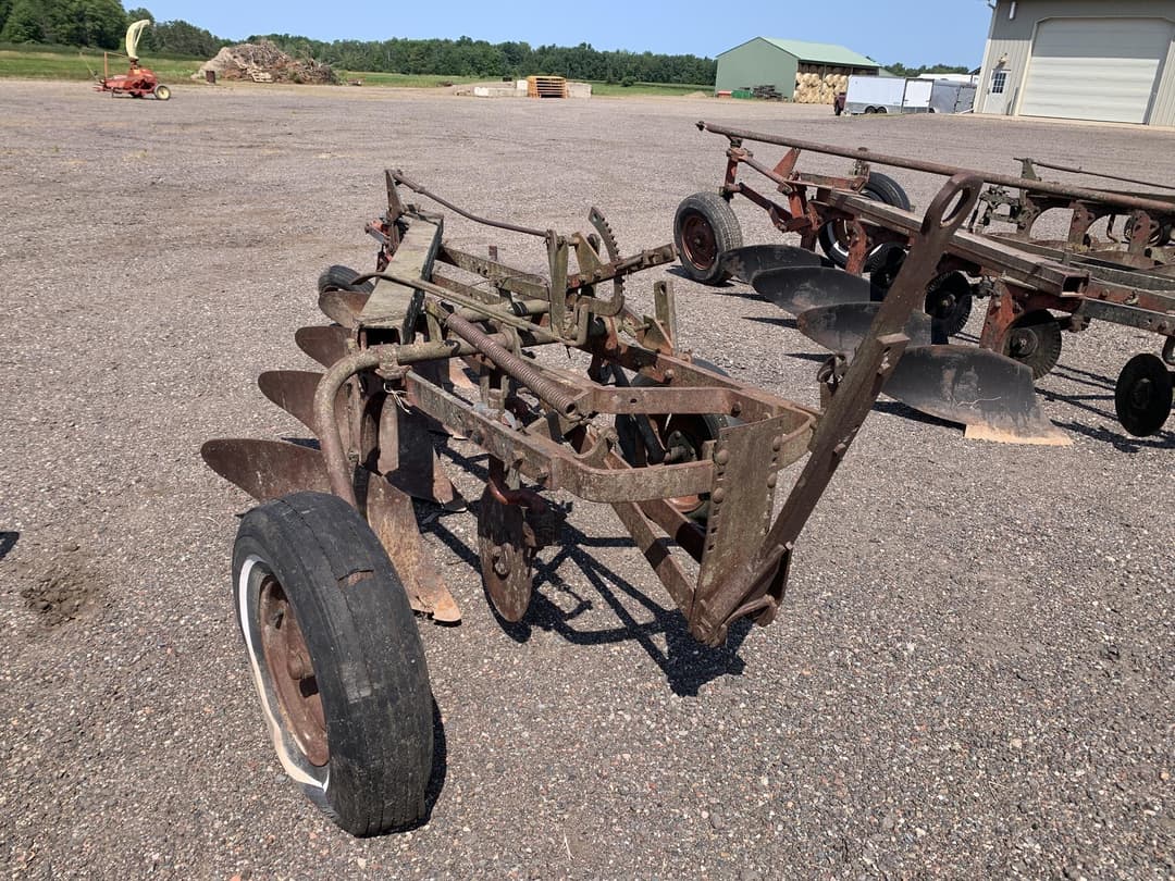 Image of International Harvester 60 Primary image