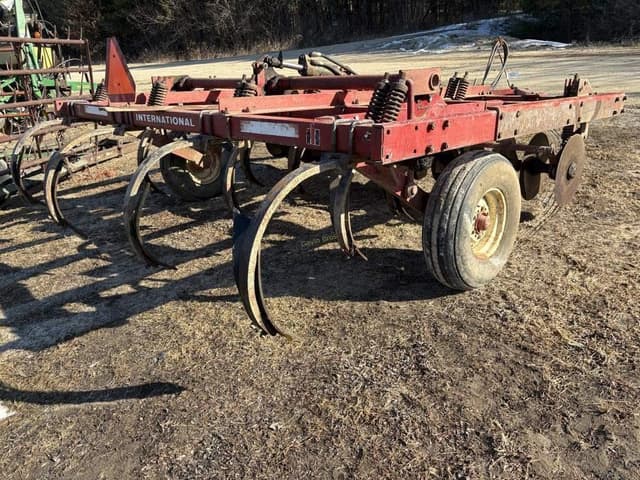 Image of International Harvester 6000 equipment image 3