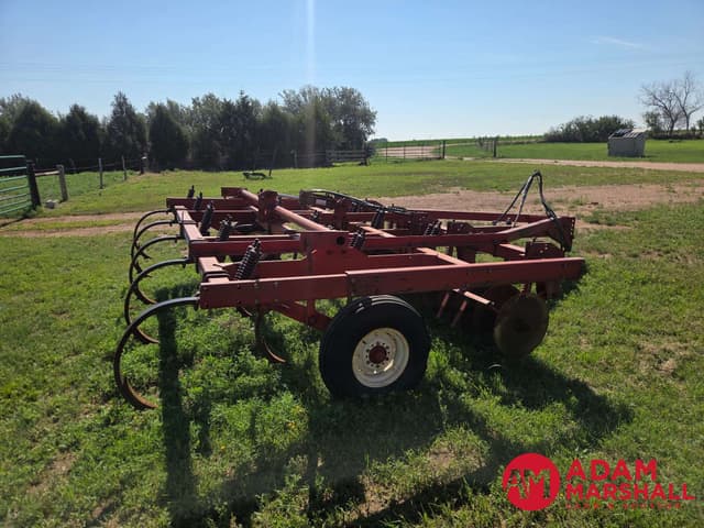 Image of International Harvester 6000 equipment image 3