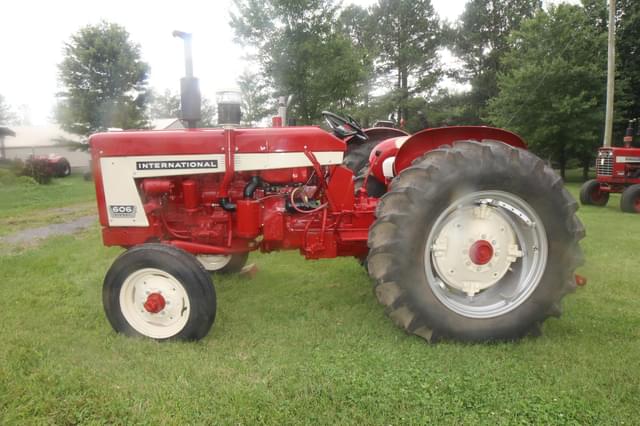 Image of International Harvester 606 equipment image 3
