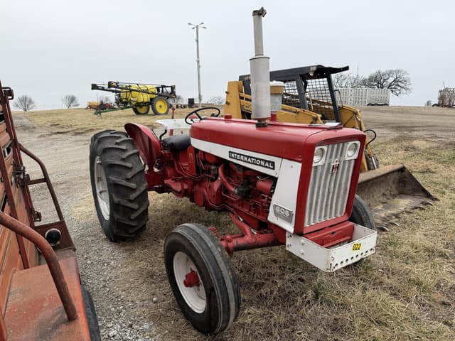 Image of International Harvester 606 equipment image 1
