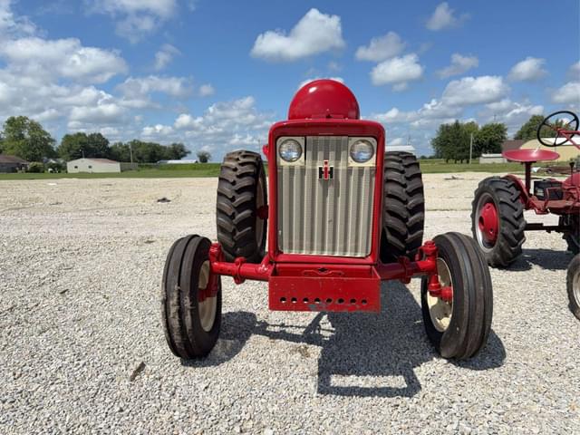 Image of International Harvester 606 equipment image 3