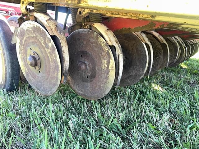 Image of International Harvester 620 equipment image 3