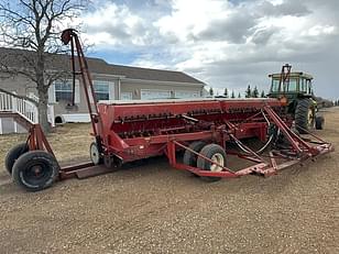 Main image International Harvester 620