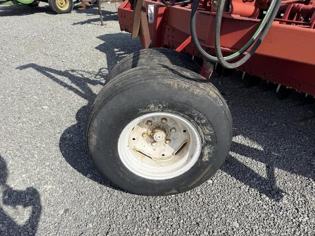 Image of International Harvester 620 equipment image 3