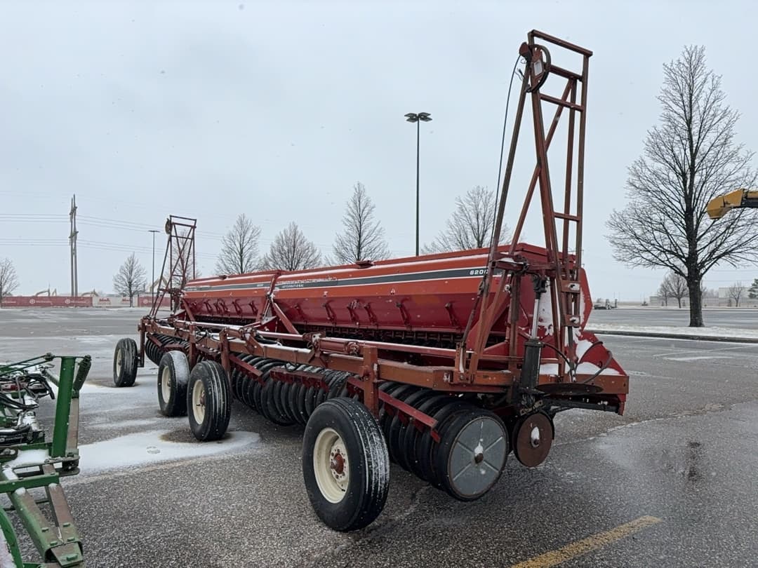 Image of International Harvester 6200 Primary image