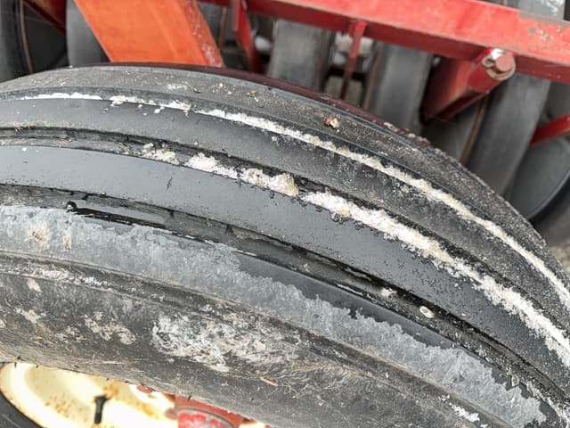 Image of International Harvester 6200 equipment image 4