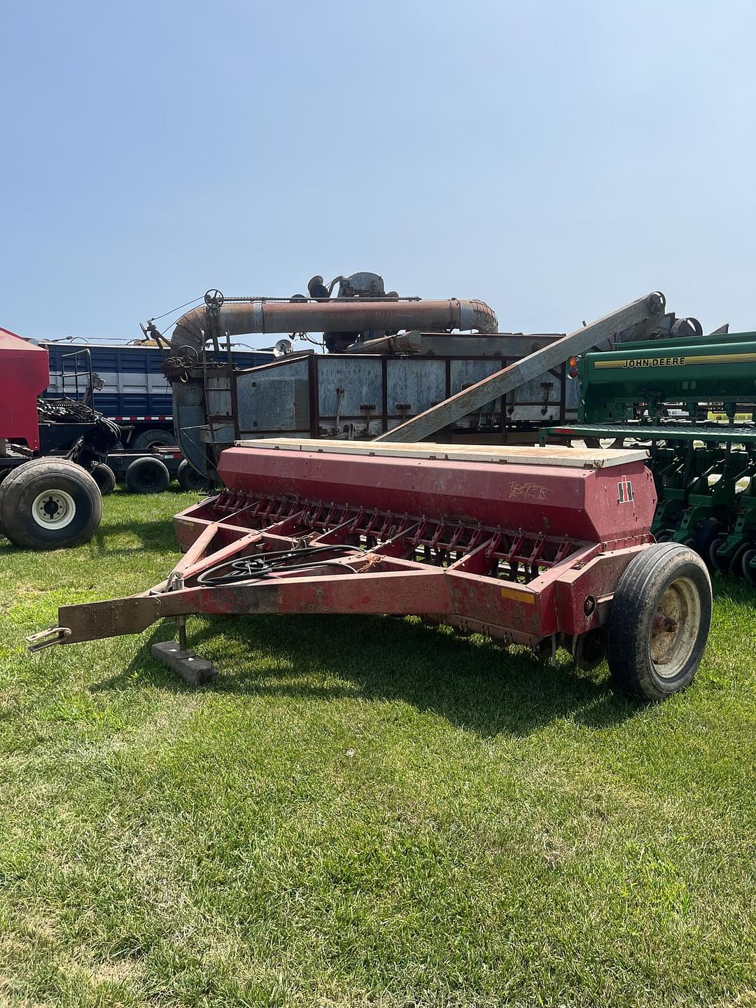 Image of International Harvester 510 Primary image