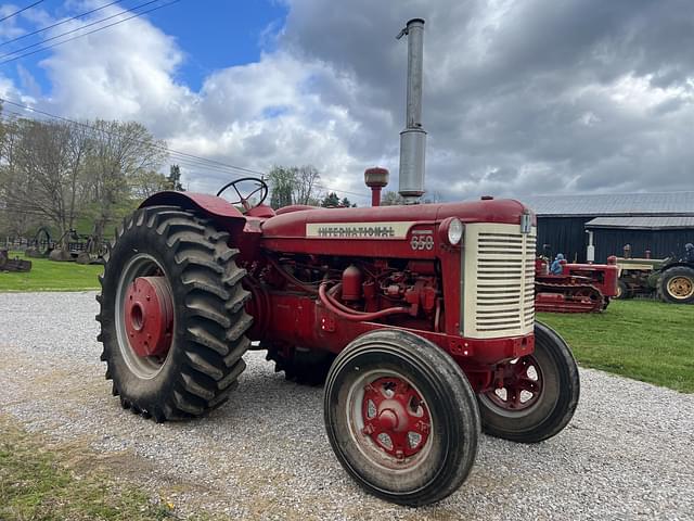 Image of International Harvester 650 equipment image 2