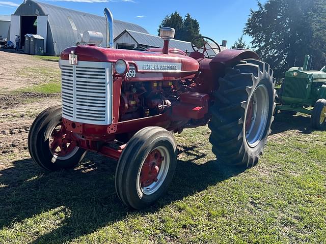 Image of International Harvester 650 equipment image 1