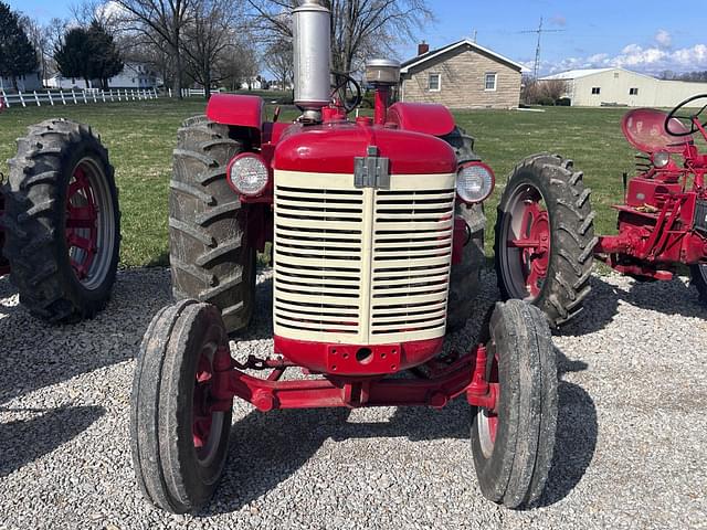 Image of International Harvester 650 equipment image 1