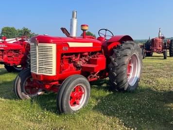 Main image International Harvester 650