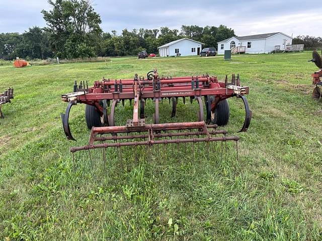 Image of International Harvester 6500 equipment image 2