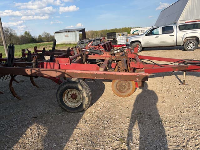 Image of International Harvester 6500 equipment image 2
