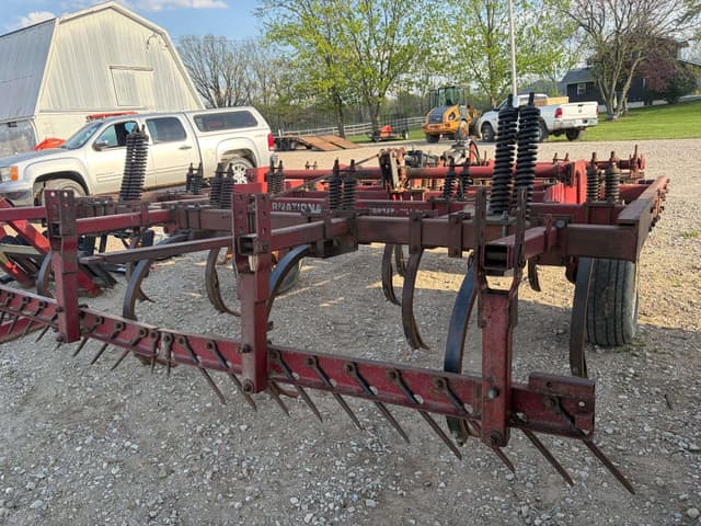 Image of International Harvester 6500 equipment image 3