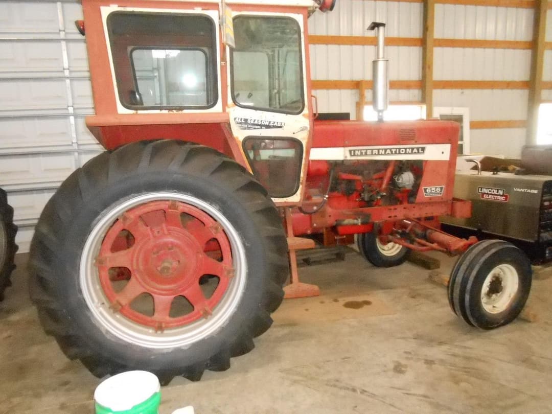 Image of International Harvester 656 Image 0